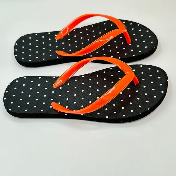 Flip Flops - Picture 3 of 4